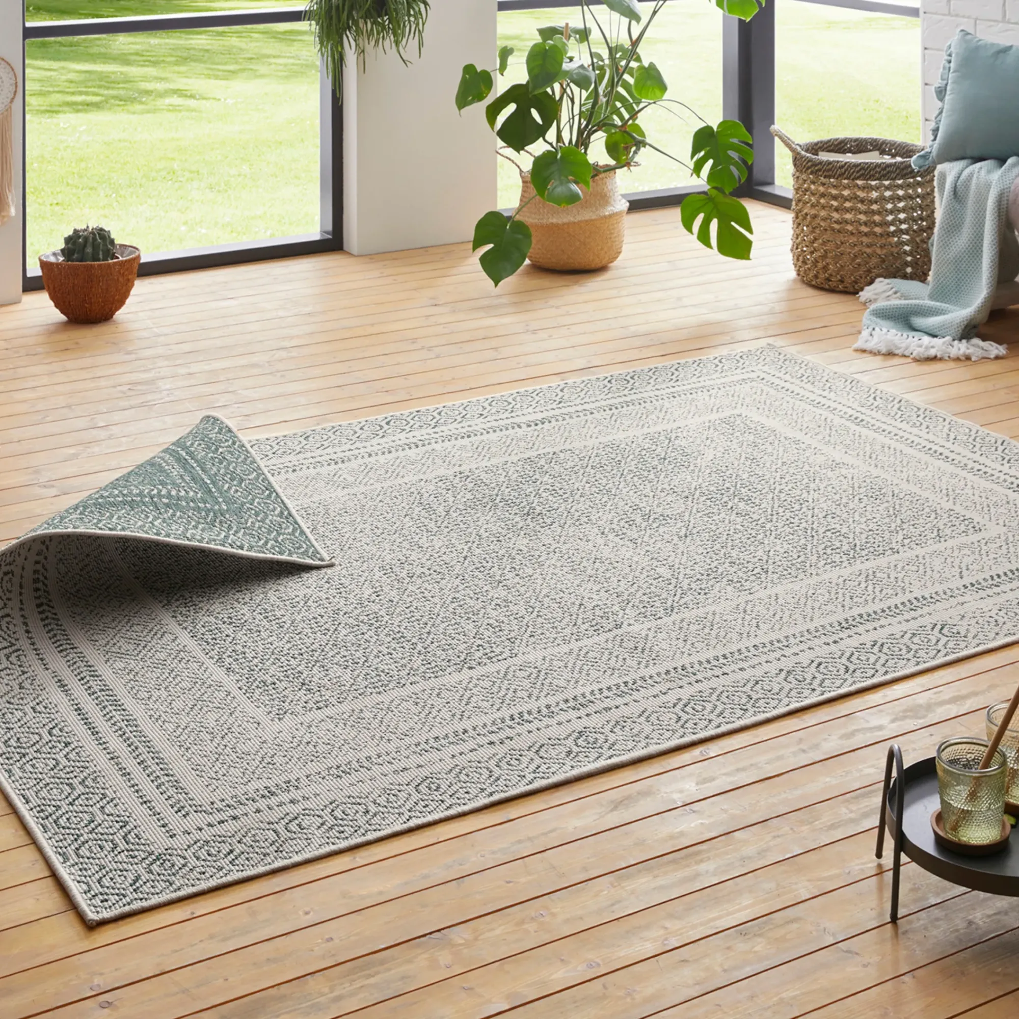 Sale Depot In- & Outdoor-Teppich Yiri, Wendbar