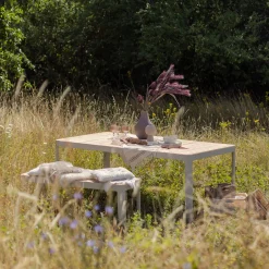 Store Depot Outdoor-Esstisch Sara Aus Teakholz