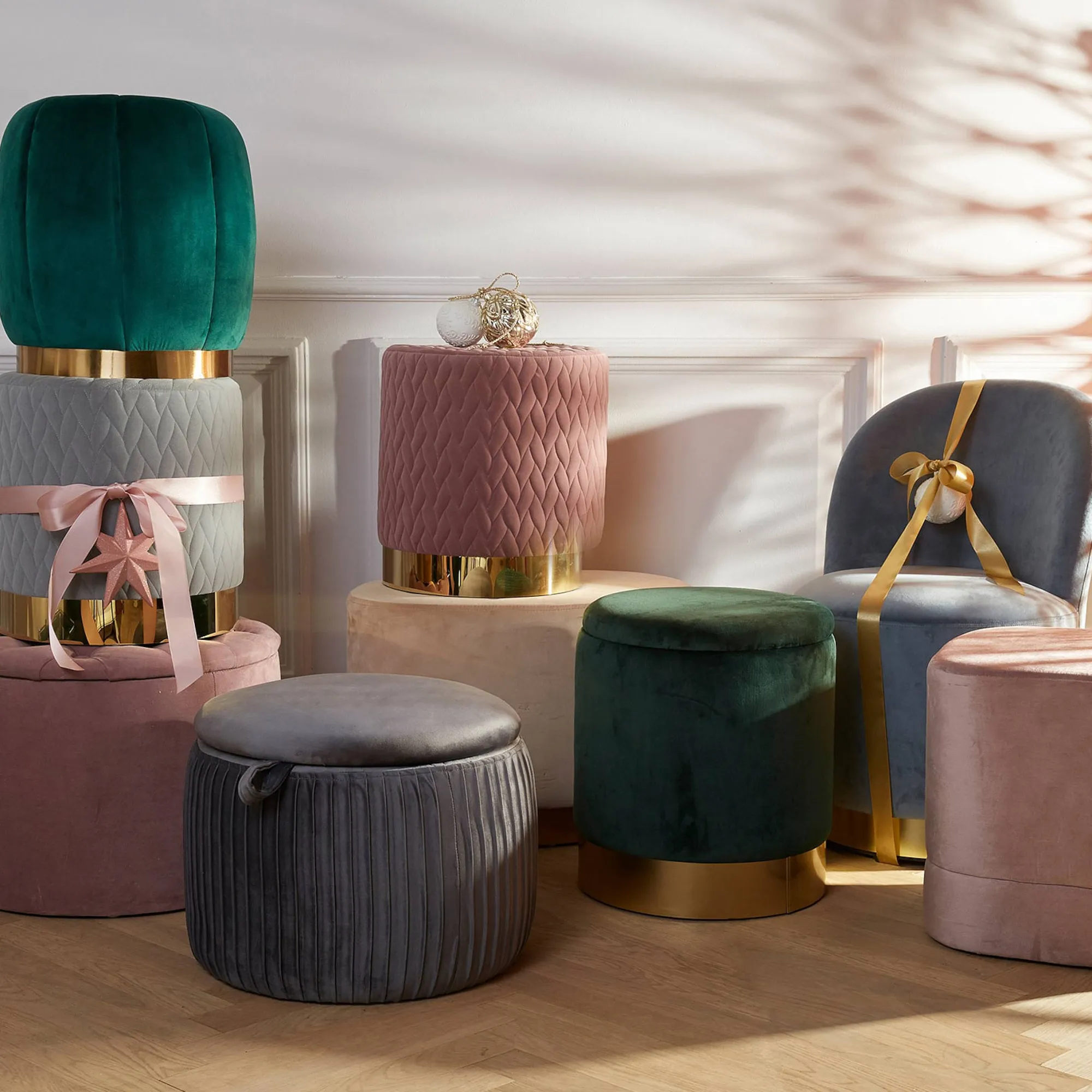 Samt-Pouf Agnes Mit Stauraum^Depot Clearance